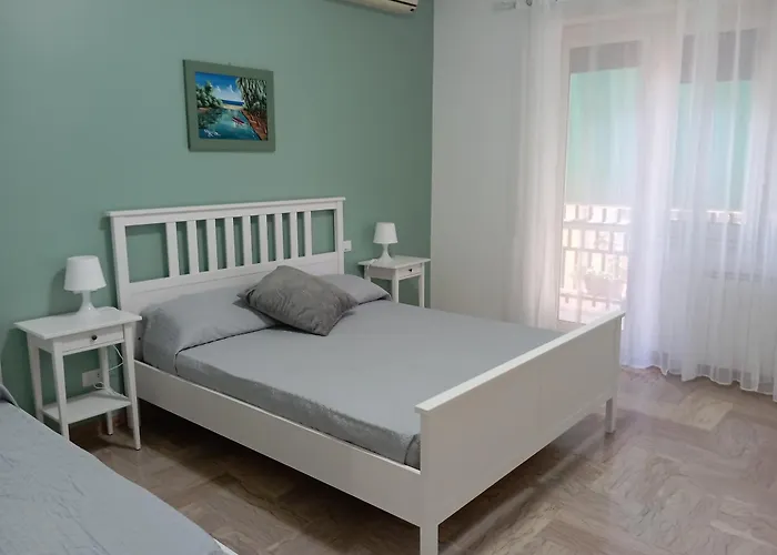 A & F Apartment
